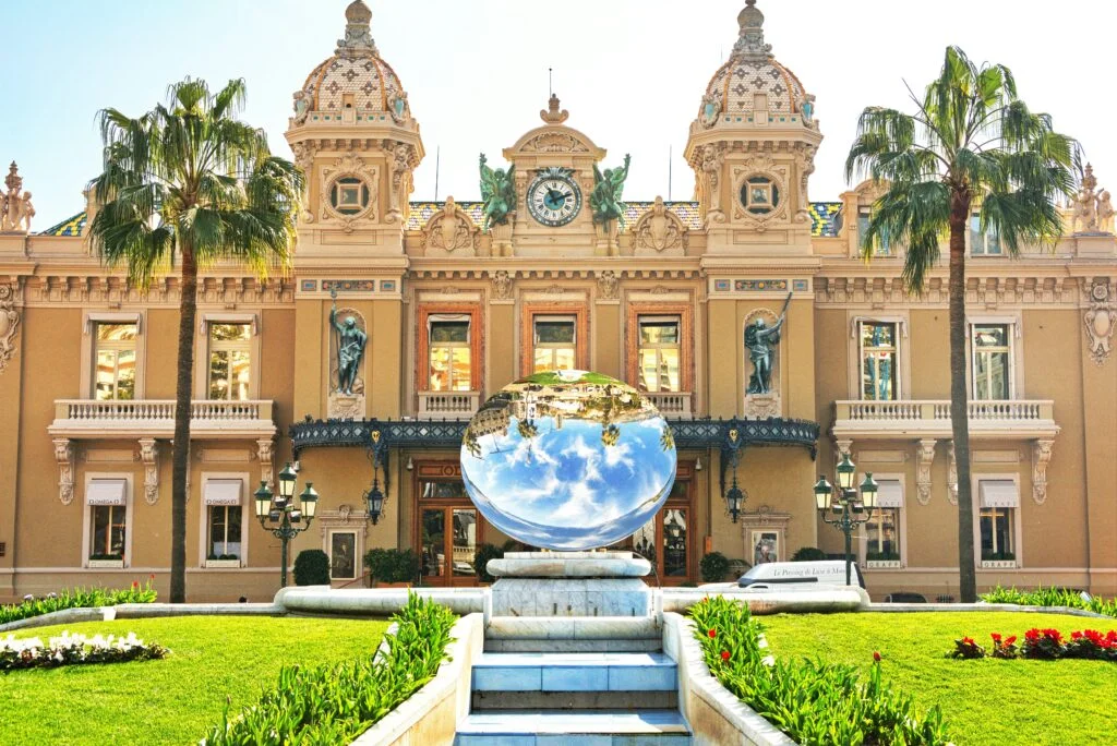 Monaco’s Autumn Return: Restaurants, Private Clubs and Galleries to Rediscover